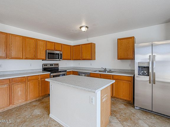 5th image of 12806 N 115th Ln