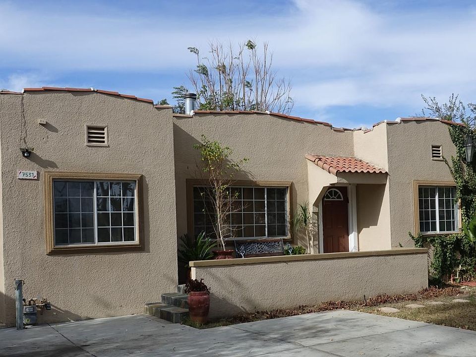 1st image of 7531 Owensmouth Ave
