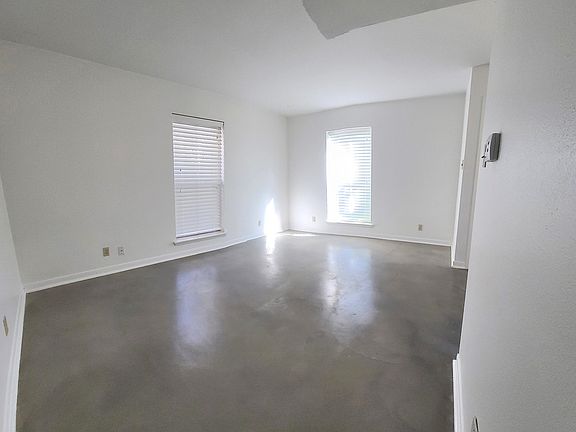 4th image of 11835 Petal Dr #29