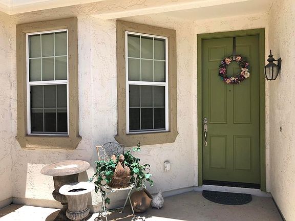 3rd image of 10454 E Marigold Ln