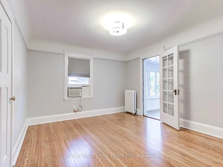 169 Balmoral Ave — Photo 15
