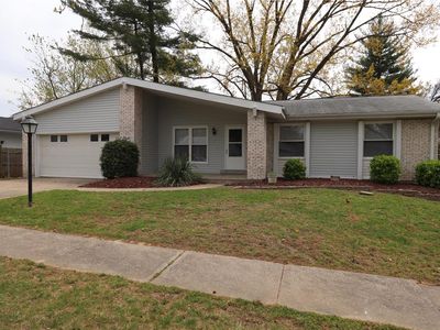 1906 Lakemont Ln, Saint Louis, MO, 63138