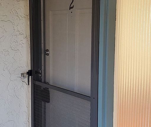 2nd image of 452 S Bernardo Ave Unit 2