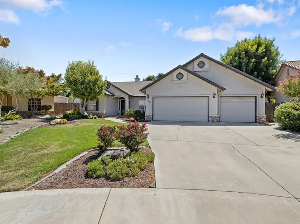 523 W Country Court, Visalia, CA 93277