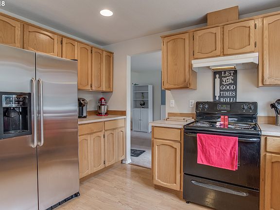 5th image of 6013 NE 97th St