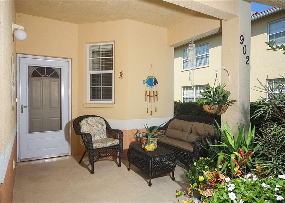 1st image of 902 Casa Del Lago Way #902