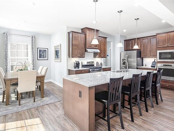5th image of 1148 Limerick Ln