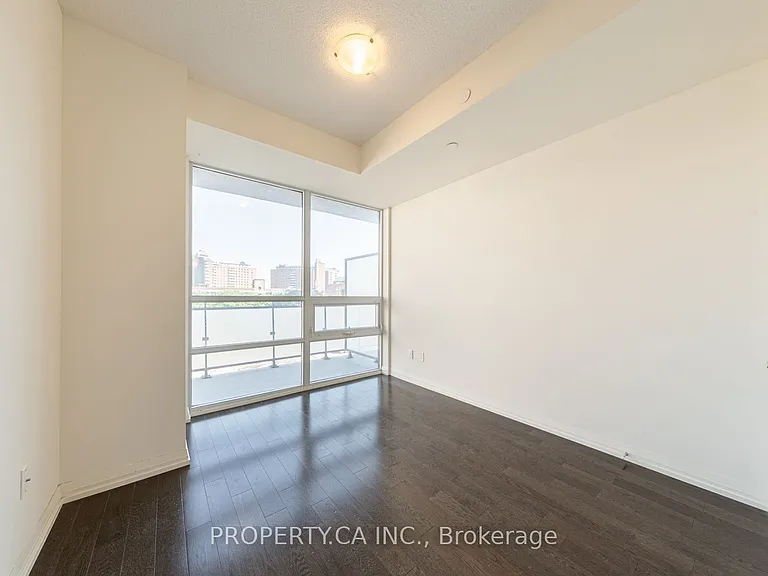 460 Adelaide St E #706 — Photo 15