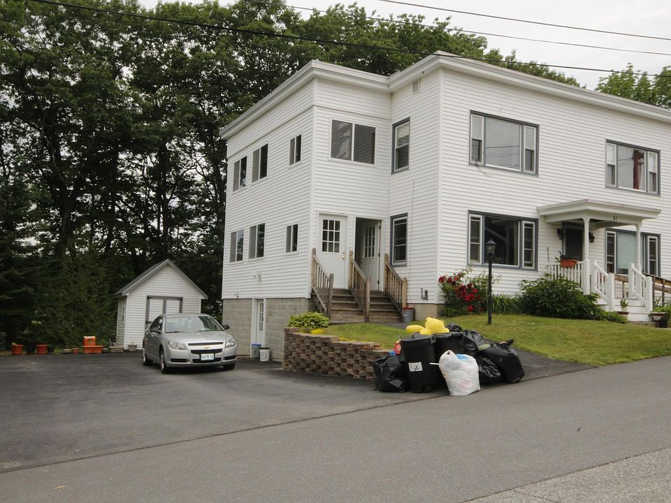 This building is located on a quiet "dead end" street. You can watch ball games overlooking the ball fields under 100+ year old growth Oak trees.