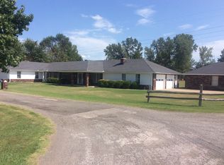 1425 Kathleen St, Fort Gibson, OK 74434