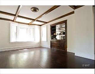 4th image of 1901 W Farwell Ave