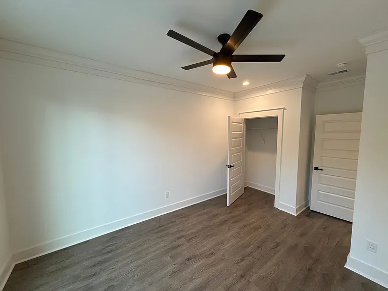 2018 Riverview Ave — Photo 19