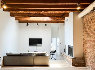 1113 W Armitage Ave #2R, Chicago, IL 60614