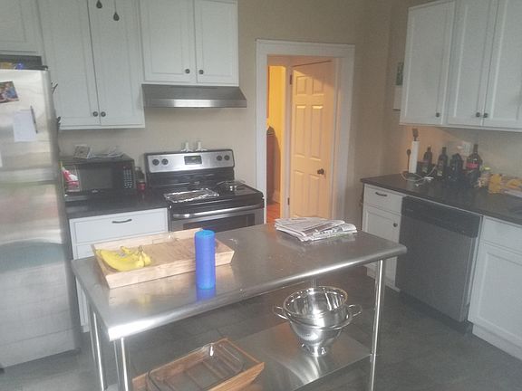 3rd image of 1364 N 5th St