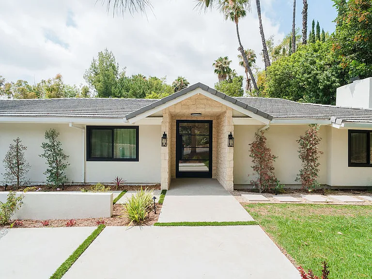 10461 Shadyridge Dr — Photo 55