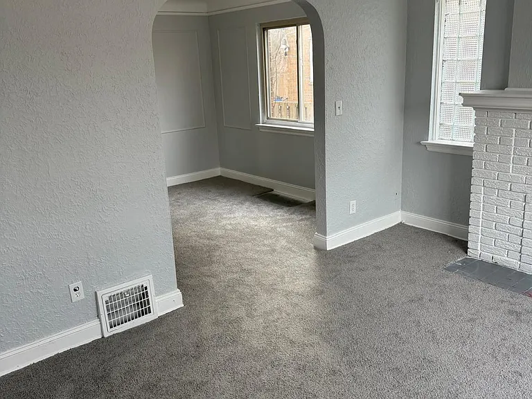 14078 Hubbell Ave #1 — Photo 2
