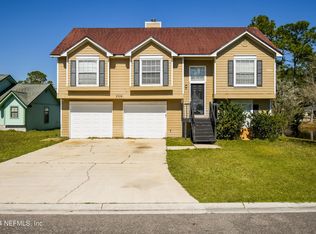 2319 Island Shore Dr S, Jacksonville, FL 32218