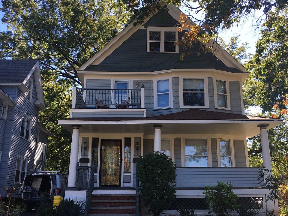 1st image of 14531 Clifton Blvd