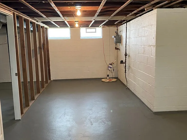 5680 Shawnee Dr — Photo 16