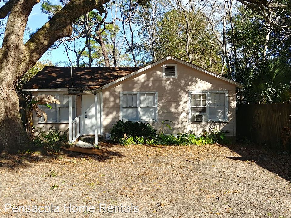 1st image of 502 E Palmetto Ave