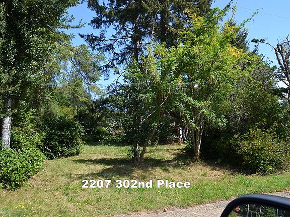 3rd image of 30209 W St