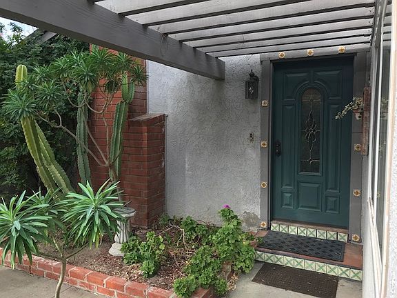 5th image of 3555 E Stiles Ave