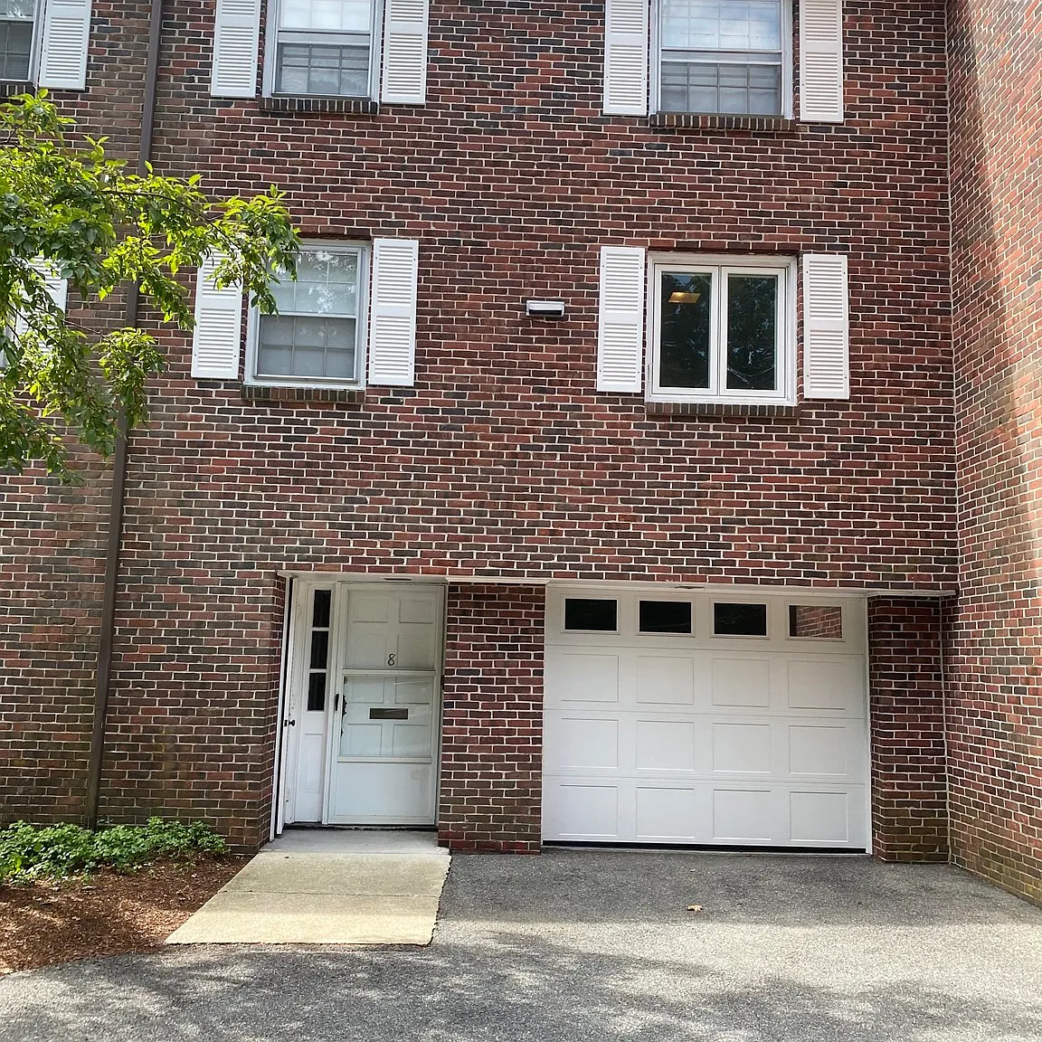 2 bed, 1.5 bath, 1080 sqft, $3,710 — Photo 1