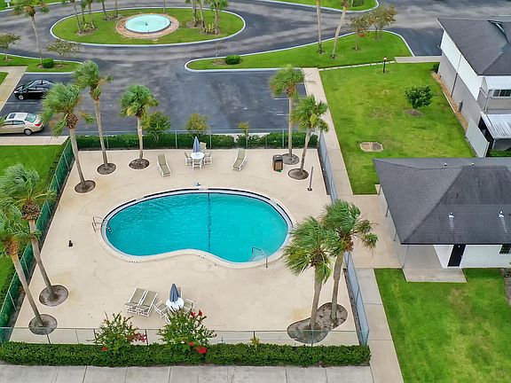 4th image of 695 Us Highway A1a N Unit 58