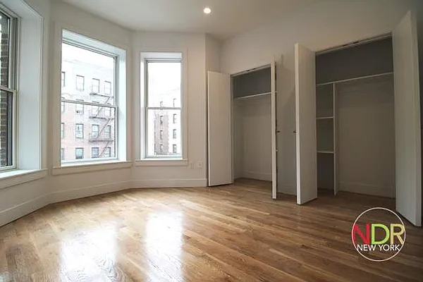 Rented by Next Door Realty NYC | media 14