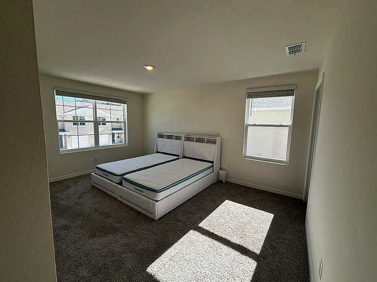 520 Zinfandel Dr #1 — Photo 9