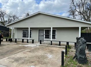 4707 Mallow St #A, Houston, TX 77033