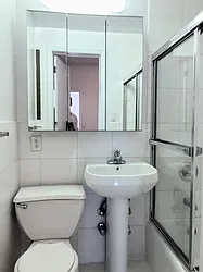 Rented by PocketBroker Inc