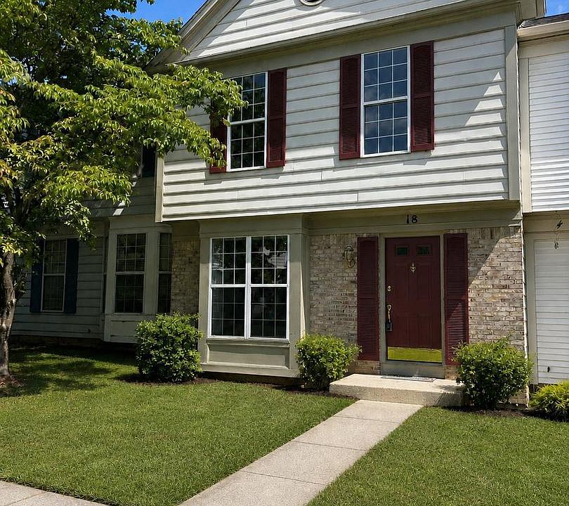 1st image of 18 Hiddencreek Ct