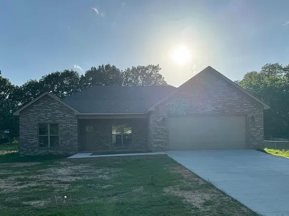 102 Eason St, Brookland, AR 72417