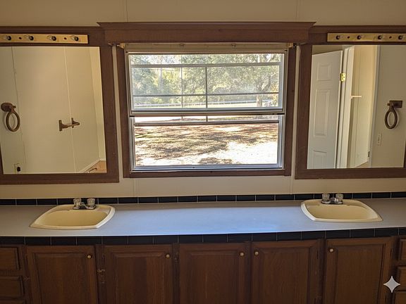 5th image of 2210 W James Lee Blvd Lot 19