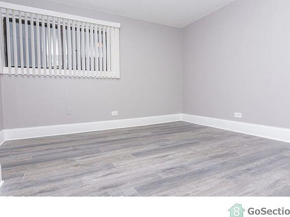 5th image of 7640 S Stewart Ave #412