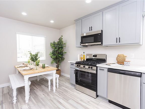 4th image of 4816 W 134th Pl