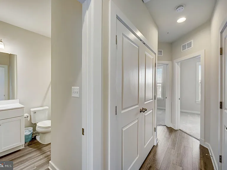 3608 Timber Green Dr — Photo 44