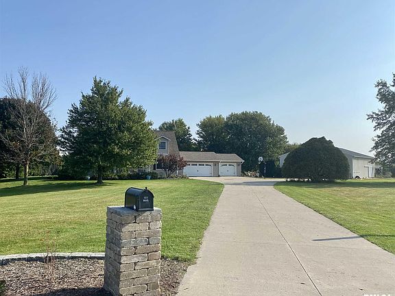 4th image of 466 N 1225th Ave