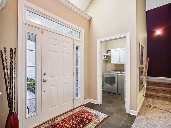 3rd image of 6517 Lampe Ct