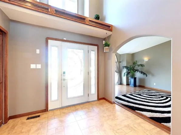 23 W Springwood Dr NE, Slave Lake, AB T0G 2A2