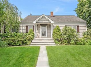 3 Partridge Rd, White Plains, NY 10605