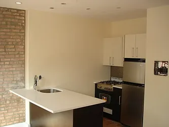 Rented by Steven C Bohbot, LREB