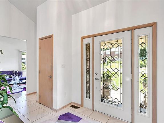5th image of 1011 Timberwood Ct