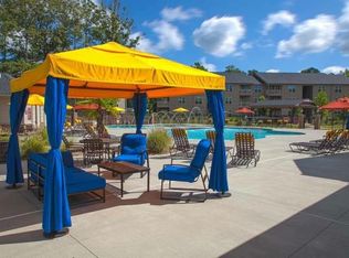 5520 Fountain Grove Cir APT 216, Fayetteville, NC 28304