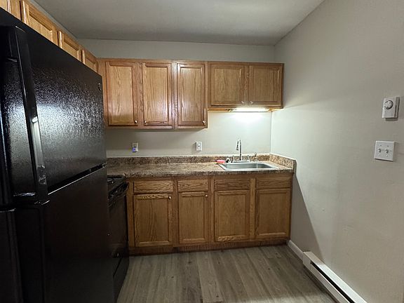 4th image of 134 2nd St #1