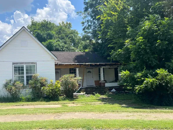 2316 15th Ave, Sheffield, AL 35660