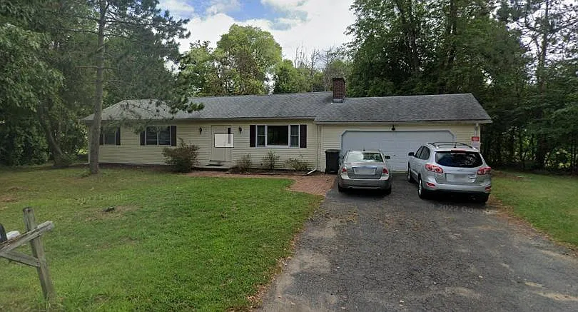 21 Goldenrod Cir