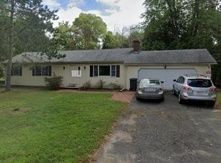 21 Goldenrod Cir, Amherst, MA 01002