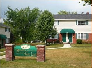 433 Donovan St APT 1, South Lyon, MI 48178